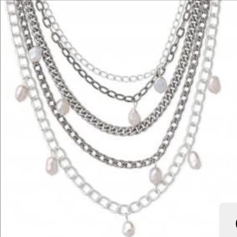 Stella & Dot Avery Necklace